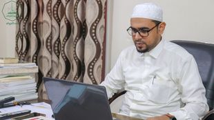 Al-Ahgaff University is the only institution from Yemen to attend the international conference on artificial intelligence's future held in Cairo