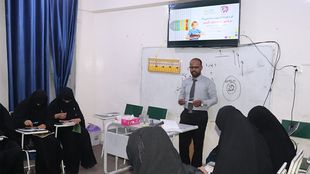 For the second time in a row - Hadramout Research Center for Studies, Training and Community Development at Al-Ahgaff University concludes a course to prepare trainers for the mental calculation program "Soroban"