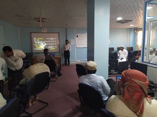 Al-Ahgaff University holds a training course for teaching staff in Zoom cloud meeting and Google Classroom programs
