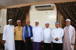 The Indonesian Consul in Oman visits Al-Ahgaff University