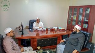 The Vice President of Al-Ahgaff University receives Sheikh Dr. Ahmed Muhammad Al-Sayed Al-Shobaki, a graduate of Al-Azhar Al-Sharif