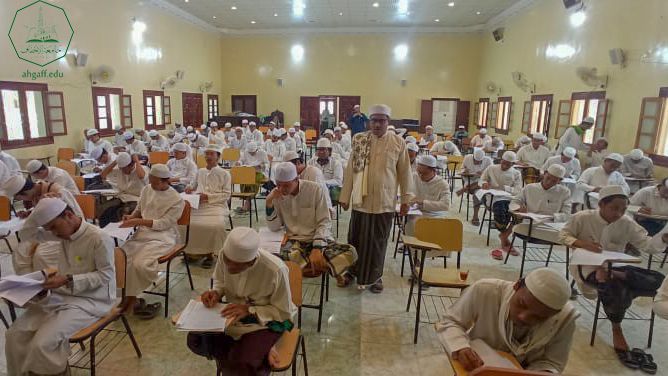 Faculty of Sharia and Law Final exams start for the academic year 2021-2022