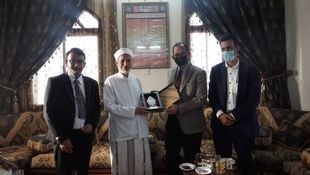 The Chancellor of Al-Ahgaff University receives the Indonesian Ambassador to Yemen and the Sultanate of Oman