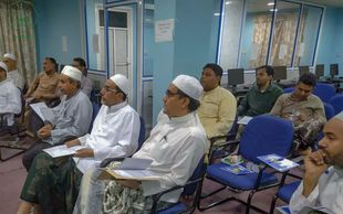 The Deanship of Quality and Academic Accreditation at Al-Ahgaff University holds a workshop entitled "Preparation of the University's Strategic Plan: Preliminary Phase"