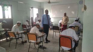 Al-Ahgaff University launches the exams for the first semester in the Faculties of Engineering and Computer Science and Islamic Sciences for the academic year 2022-2023